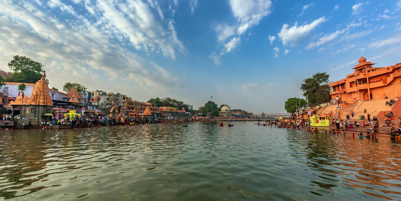 Ujjain Darshan Taxi
